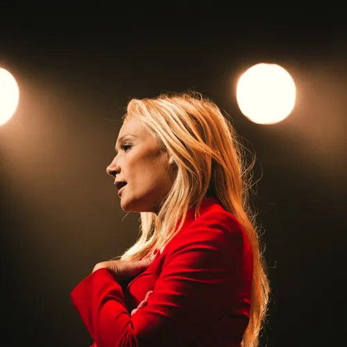 Caroline Vigneaux en spectacle à Chenôve