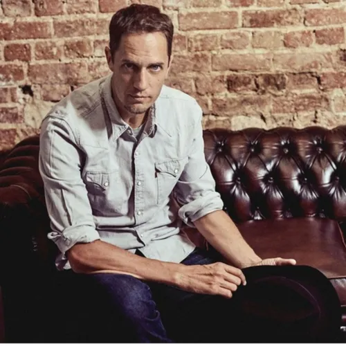 Grand Corps malade, bientôt en concert à Dijon, répond à K6FM
