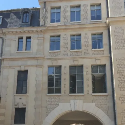 L’hôtel des Postes fait peau neuve