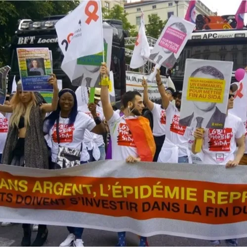 Ils marchent à Dijon pour revendiquer les droits LGBT+