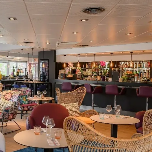 Découvrez la brasserie maison "Les Climats" et le Novotel Dijon-Sud