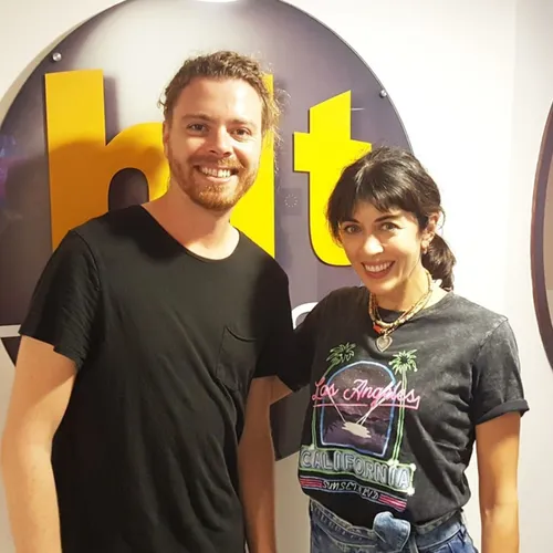 1H AVEC NOLWENN LEROY SUR HIT WEST