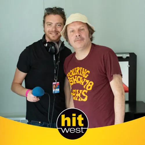 PHILIPPE KATERINE EN INTERVIEW ET EN LIVE AUX FRANCOFOLIES 2021