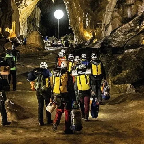 Une Troyenne a passé 40 jours dans une grotte