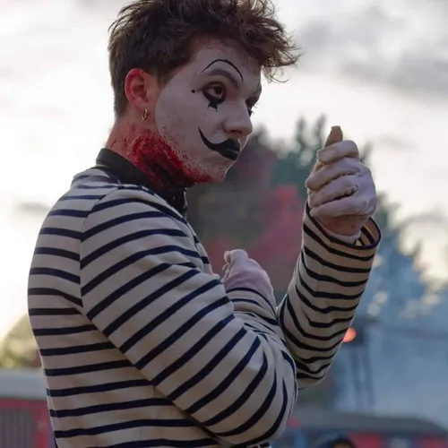 Un Ardennais figurant à Walibi pour Halloween