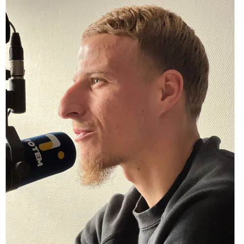 Alexis Trouillet ou le renfort de l'intérieur, dans le Club Sang et...