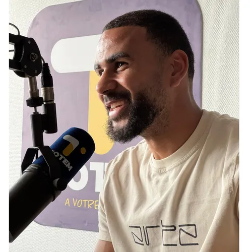 Il est d'attaque ! Loni Laurent, dans le Club Sang et Or (temps...