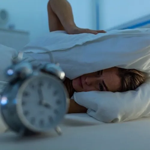 Mon enfant débarque dans mon lit toutes les nuits. Que faire ?