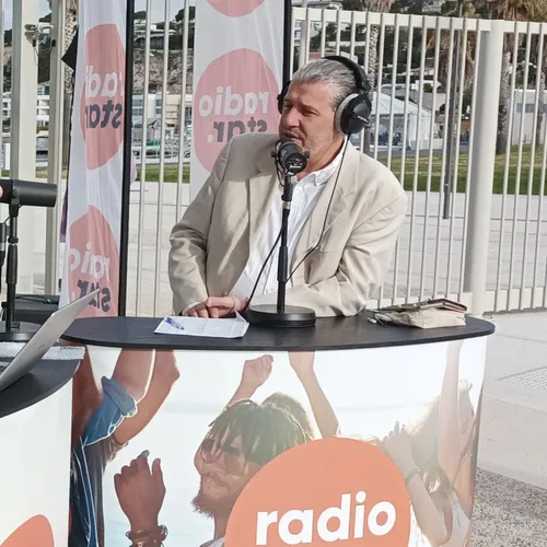 RADIO STAR