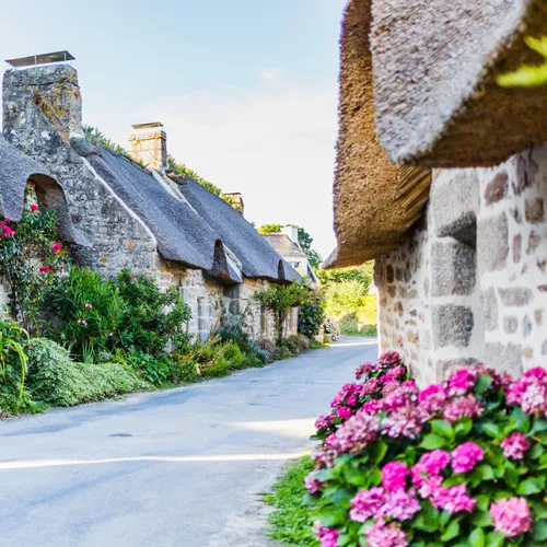 Les villages de chaumières à Névez