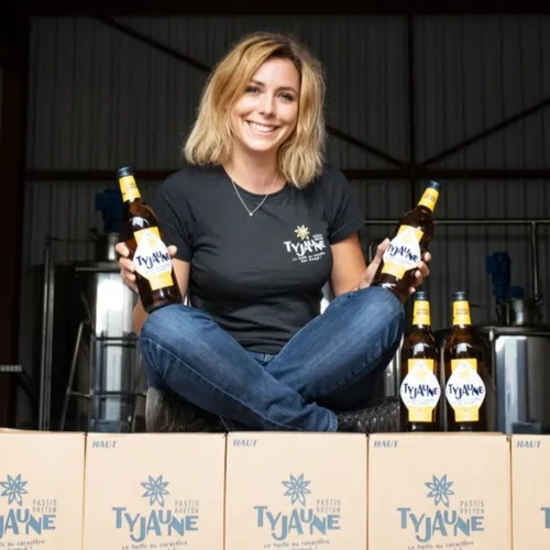 "Ty Jaune" : la polytechnicienne invente le nouveau Pastis breton !