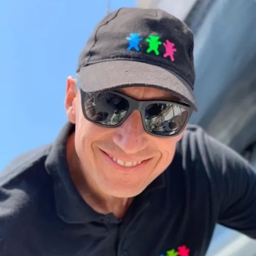 ARMEL TRIPON SKIPPER ROUTE DE RHUM 2022 et Les petits Doudous