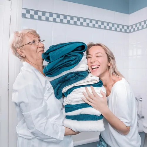 À Nantes Benenota, une marque créée par un duo féminin atypique,...