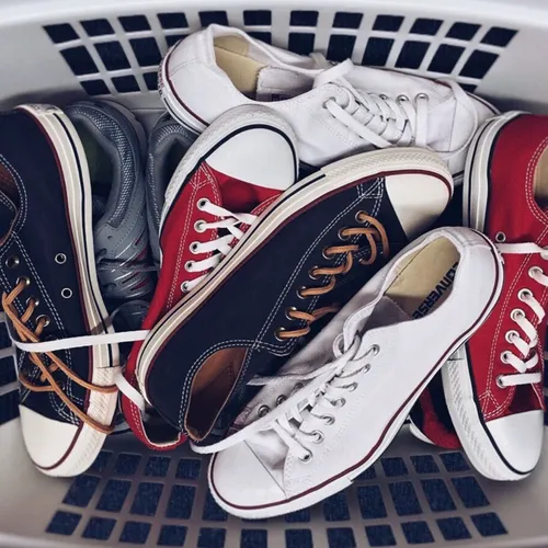 A quoi servent les petits trous sur les converses ?