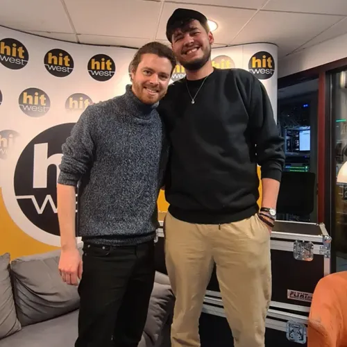 L'INTÉGRALE - JOSEPH KAMEL EN INTERVIEW ET LIVE SUR HIT WEST (DU 05...