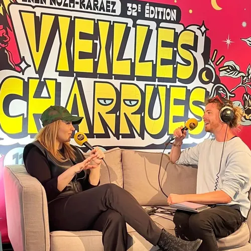SANTA EN INTERVIEW SUR HIT WEST AUX VIEILLES CHARRUES (2024)