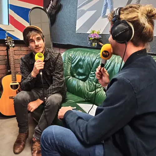 GAUVAIN SERS EN INTERVIEW AU FESTIVAL DE POUPET (2022)