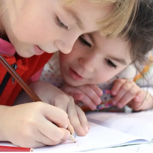 Pourquoi dans notre zone les enfants iront un jour de moins à...