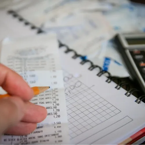 Les revenus qu'il ne faut PAS déclarer aux impôts !