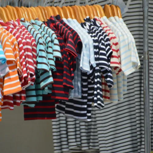 Pourquoi la marinière a-t-elle 21 rayures ?