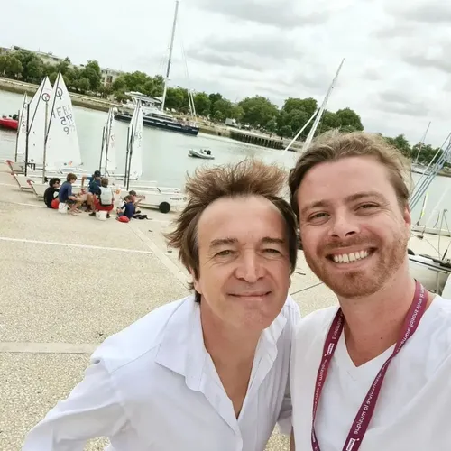 CALI EN INTERVIEW ET EN LIVE AUX FRANCOFOLIES DE LA ROCHELLE (2023)