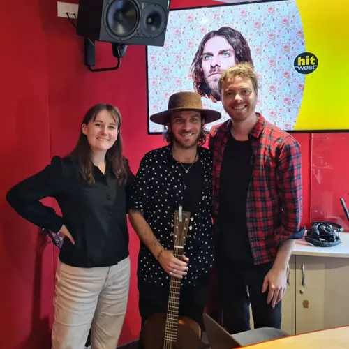L'artiste "Gaume" est en interview et en session acoustique dans...