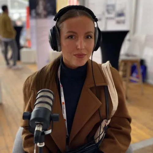 Anastasia Slyvinska, journaliste ukrainienne réfugiée en Suisse