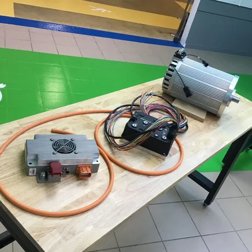 Une Renault 17 pour le circuit "Projet VOLTA"
