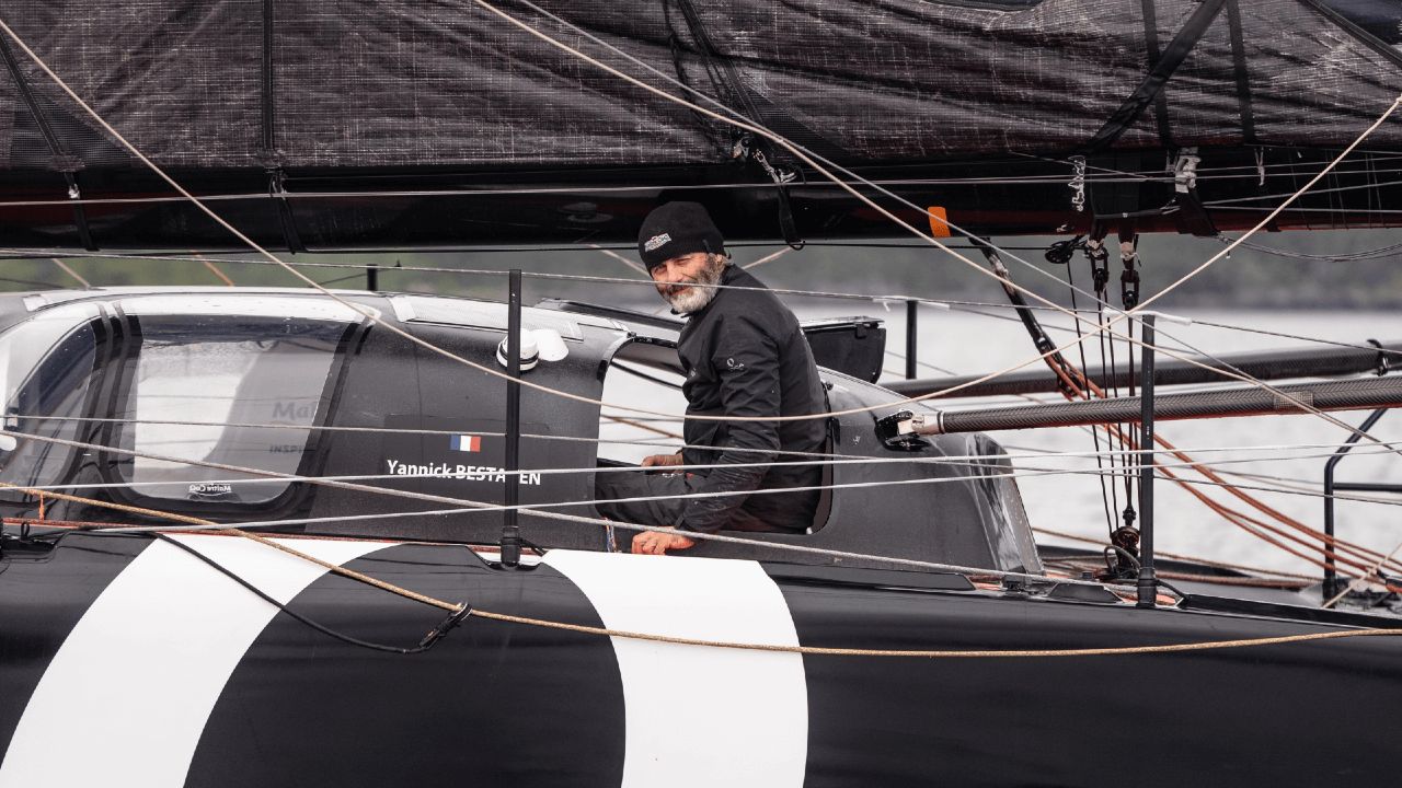Vendée Globe 2024-2025 : Yannick Bestaven reprend son périple, mais ...
