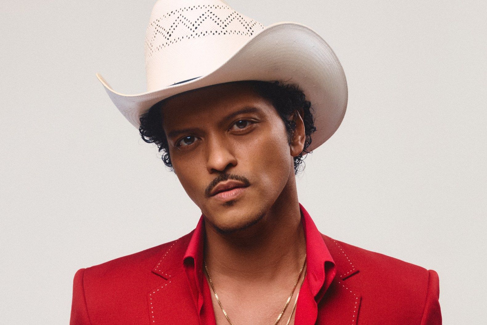 Bruno Mars de retour avec « The Romantic », un album entre R&B rétro et ...
