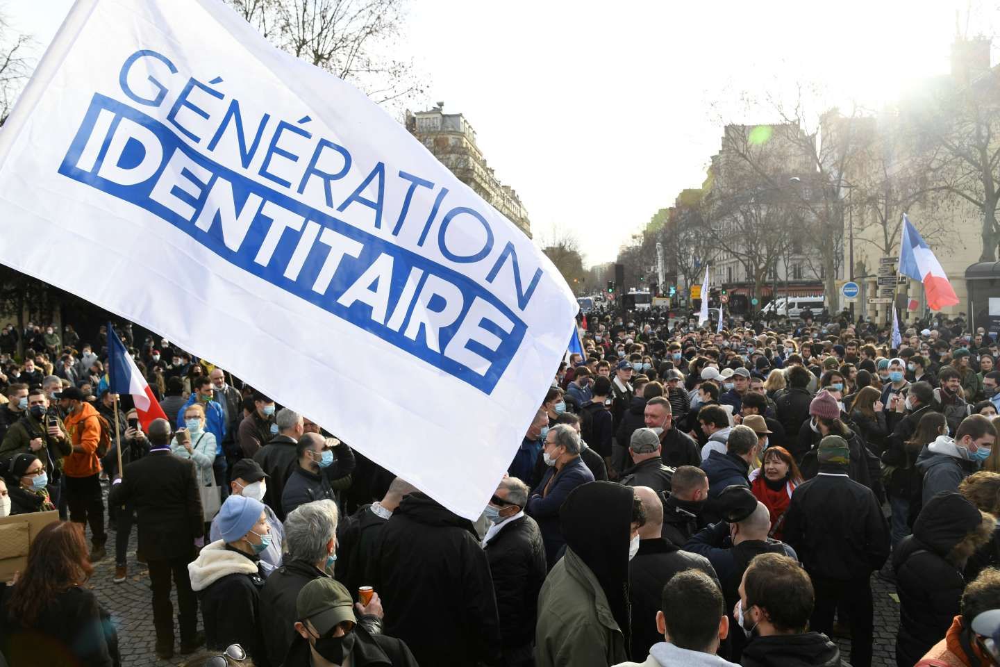 Actualités - [ JUSTICE ] MARSEILLE: GENERATION IDENTITAIRE SUR LE BANC ...