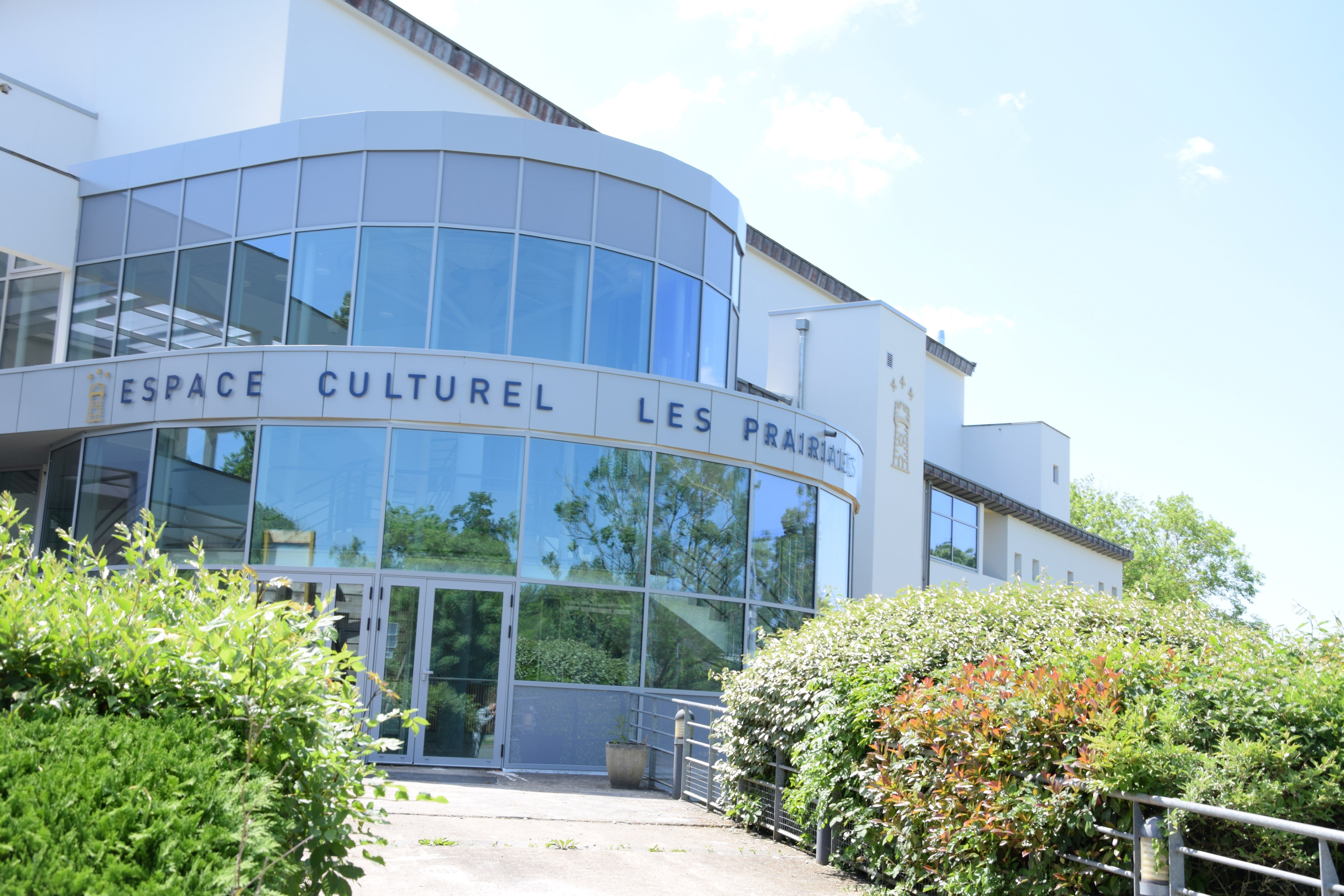ÉPERNON – Cinéma aux Prairiales – RADIO INTENSITE