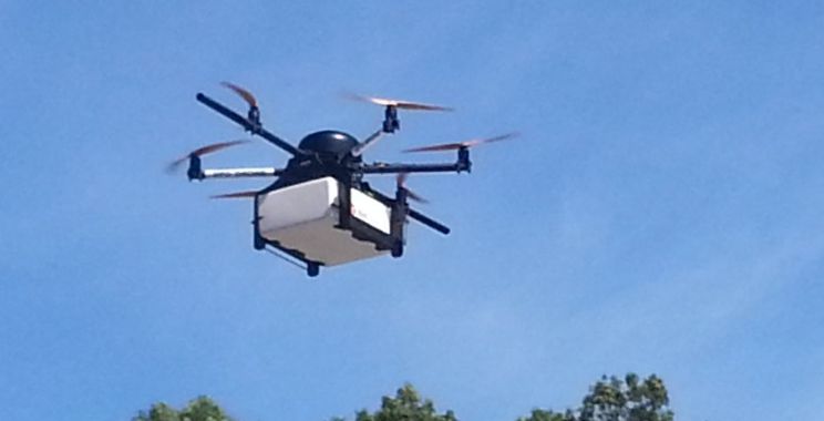 DKL - La Poste teste en France la livraison de colis par drones