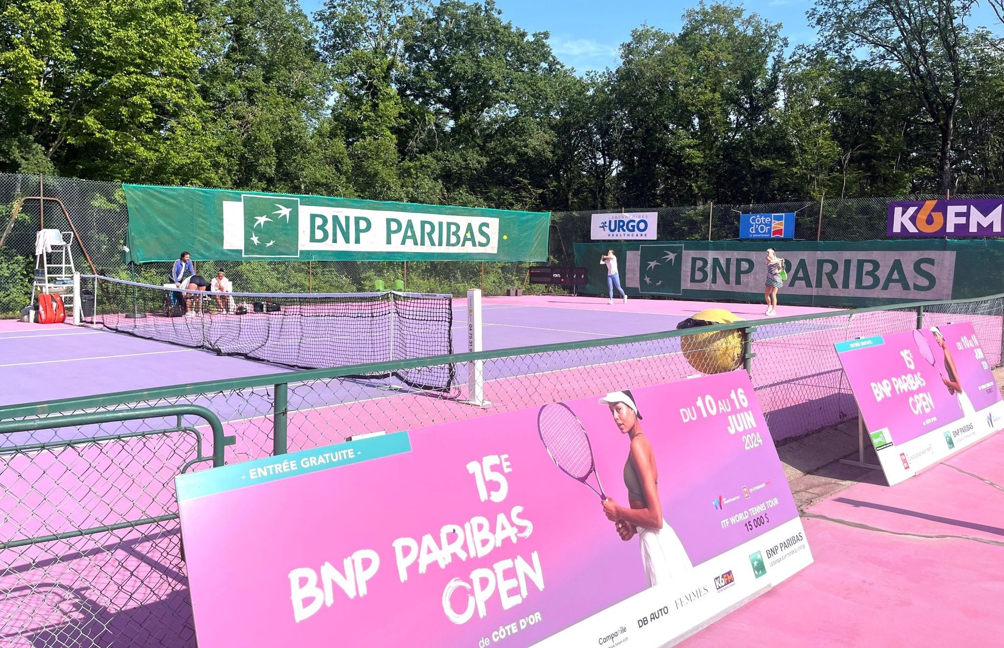 Le tournoi Open BNP Paribas se poursuit à Norges-la-Ville