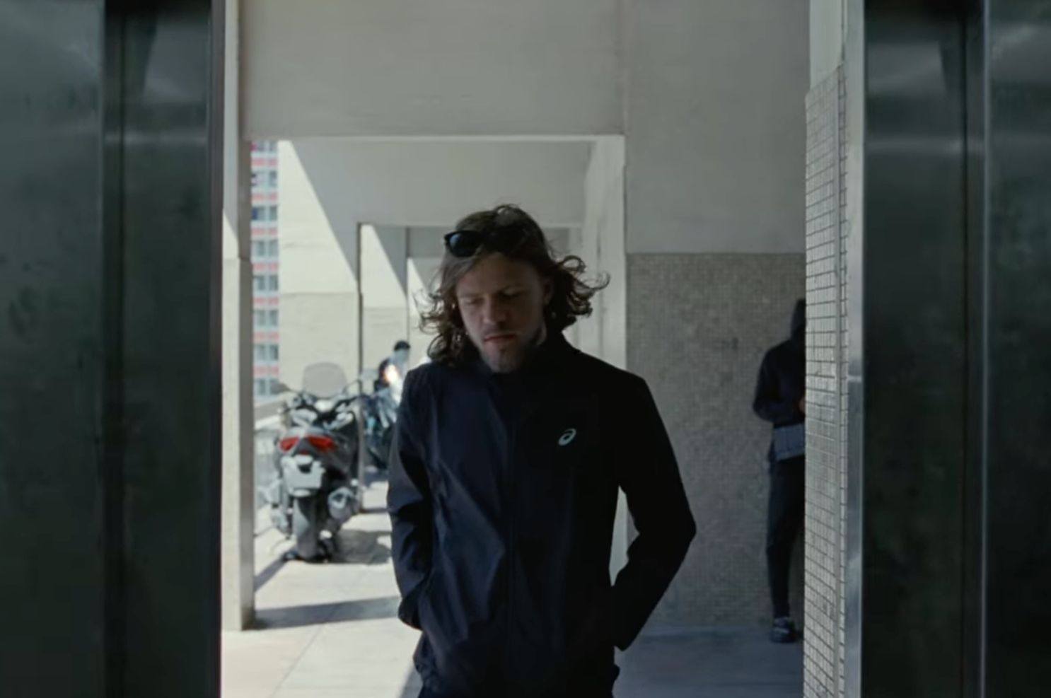 Lesram dévoile “Takita” avant son nouvel album - BLACKBOX