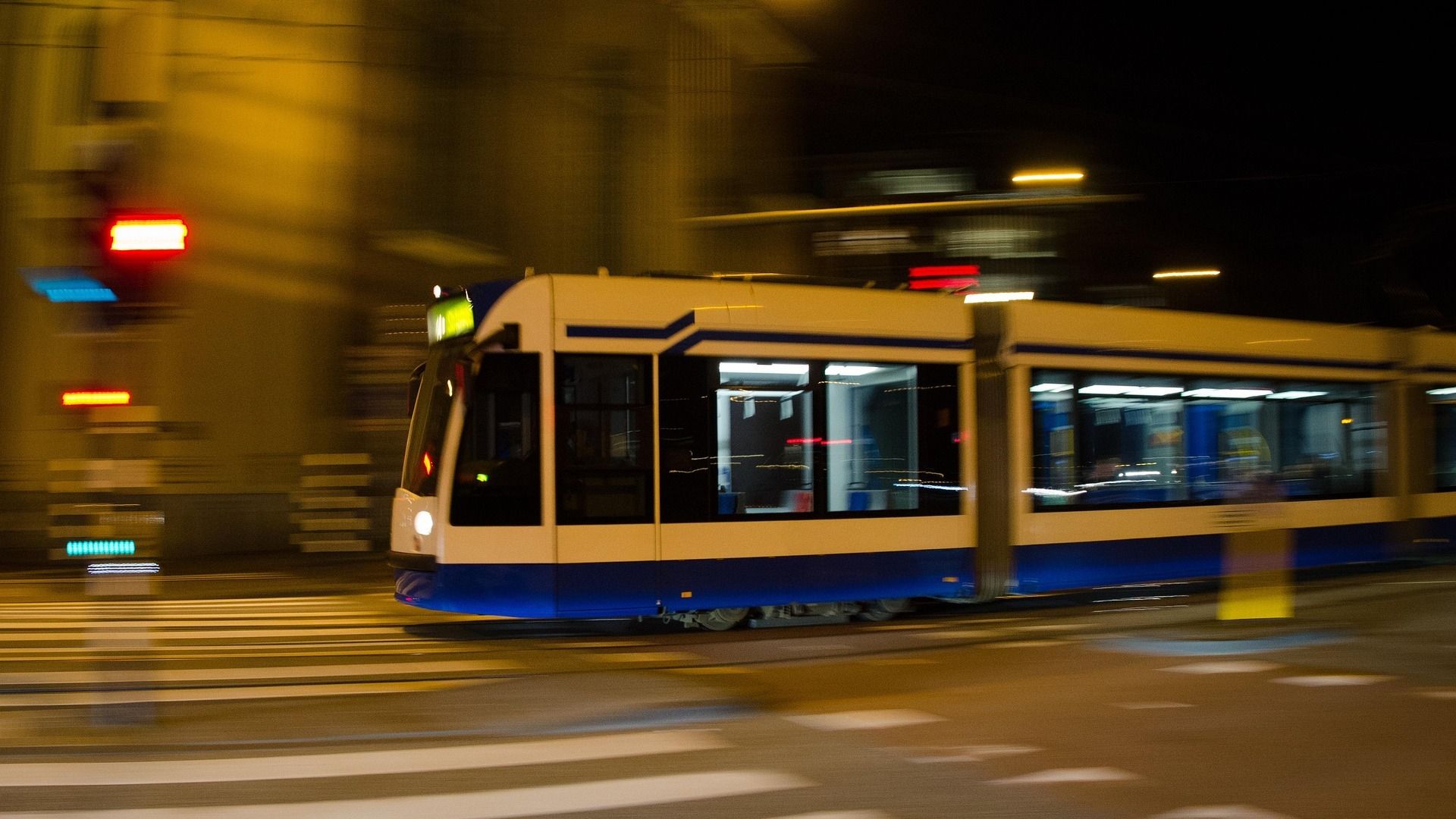Transports en commun : vers une hausse automatique des tarifs ? - VIBRATION