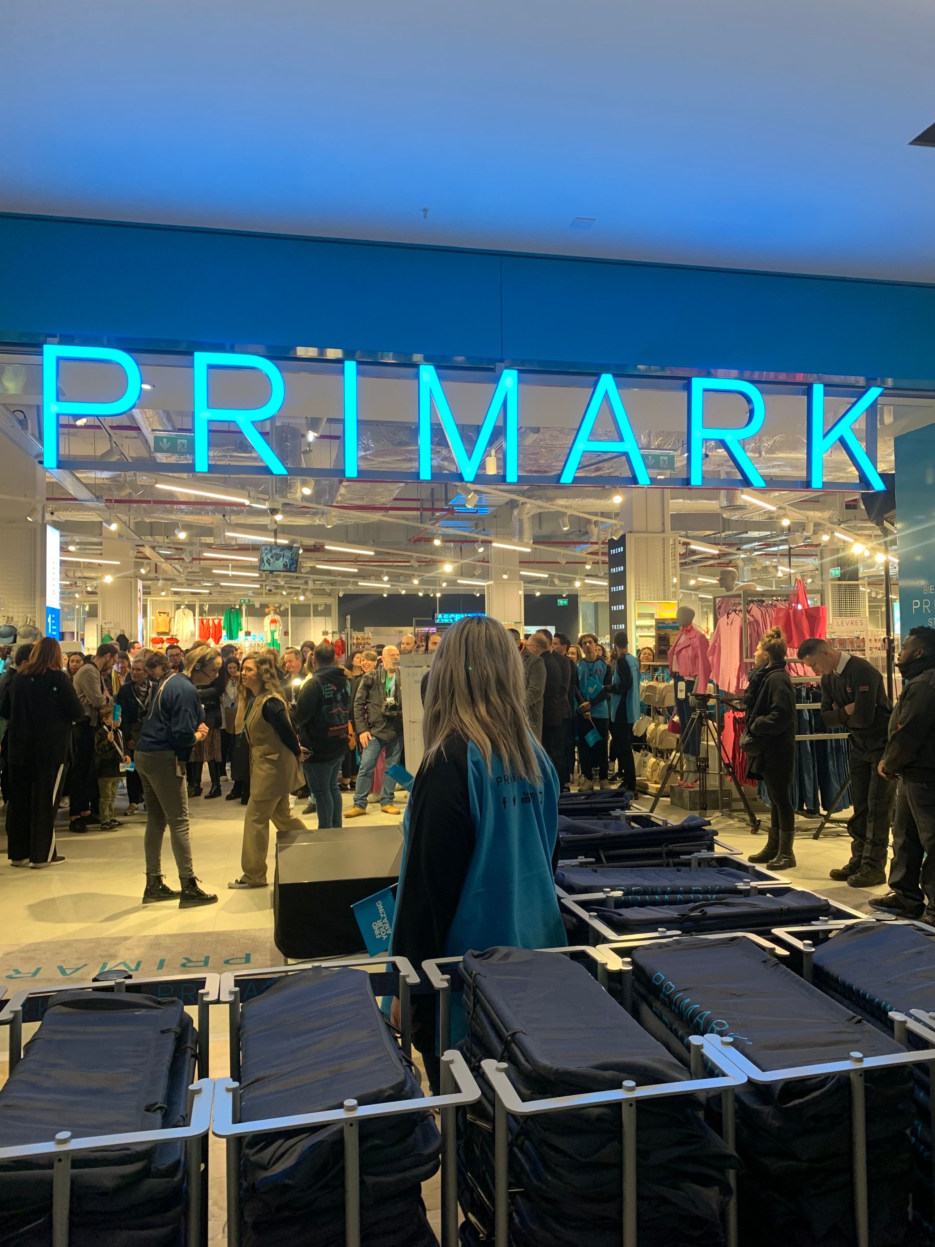 [vidéo] Primark à Saint-Etienne : 1500 personnes pour l'ouverture