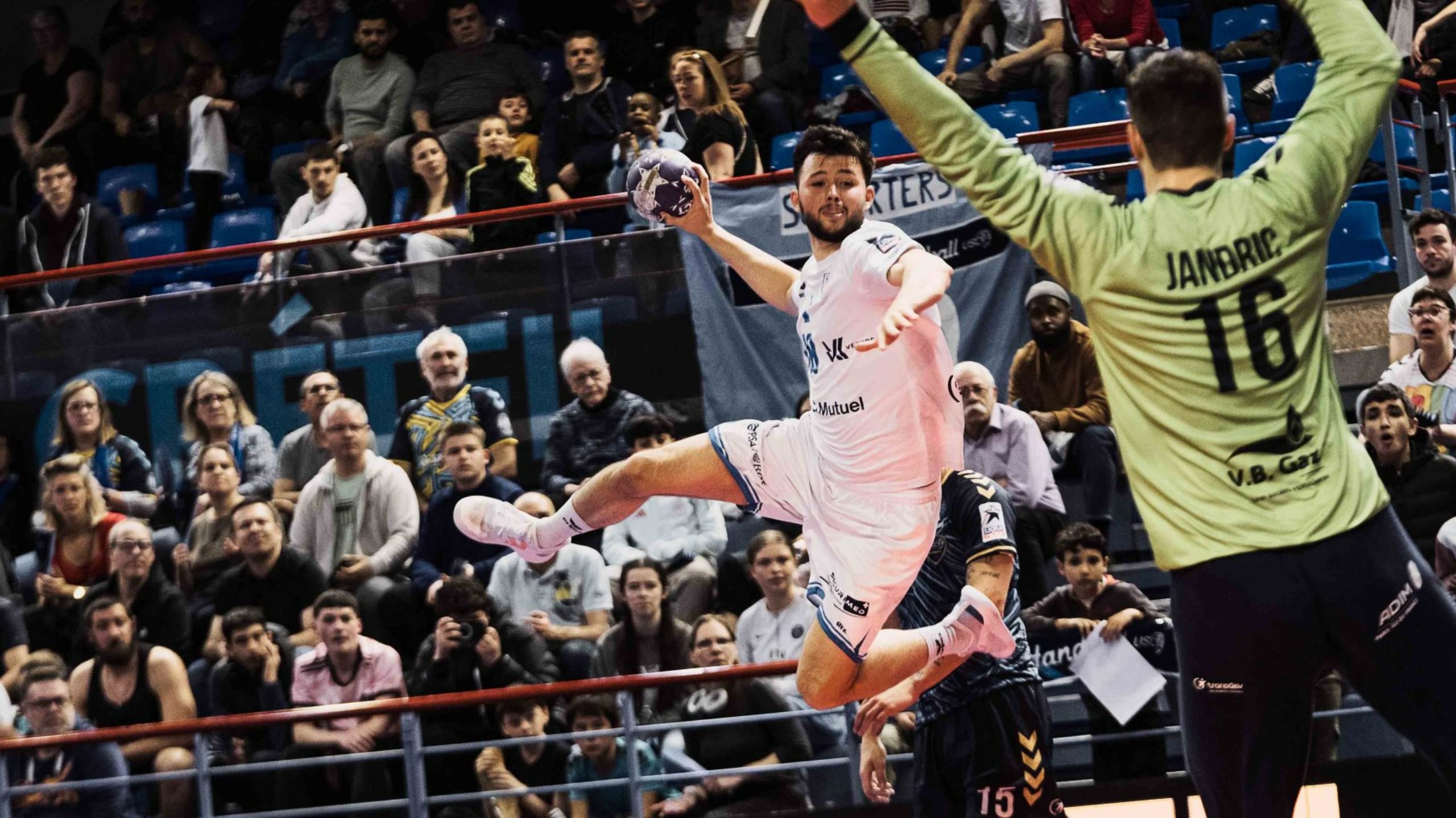 Hand : Dunkerque si prêt et pourtant si loin...