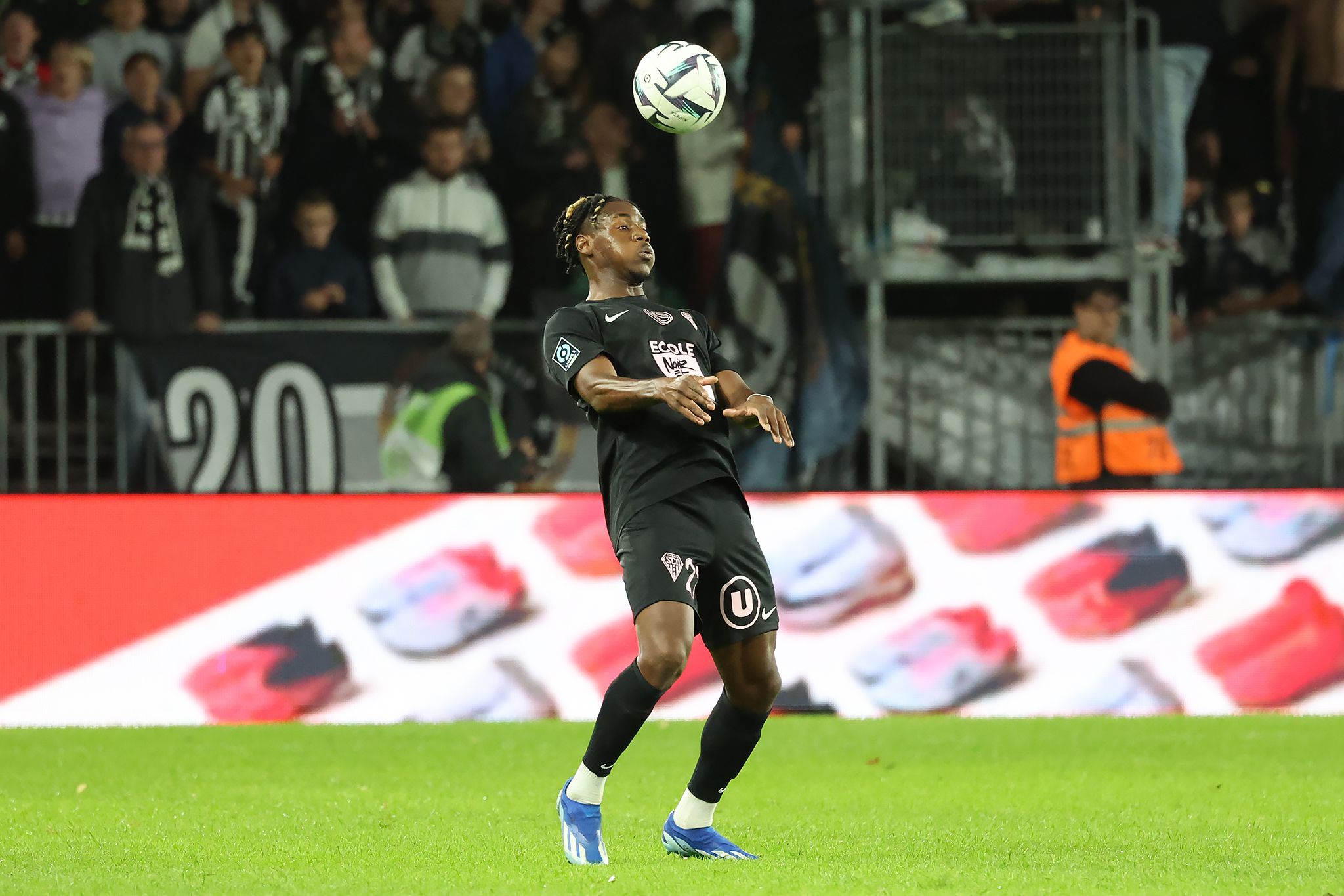 Angers Sco. Les Angevins tombent sur plus fort face à l'Olympique de ...