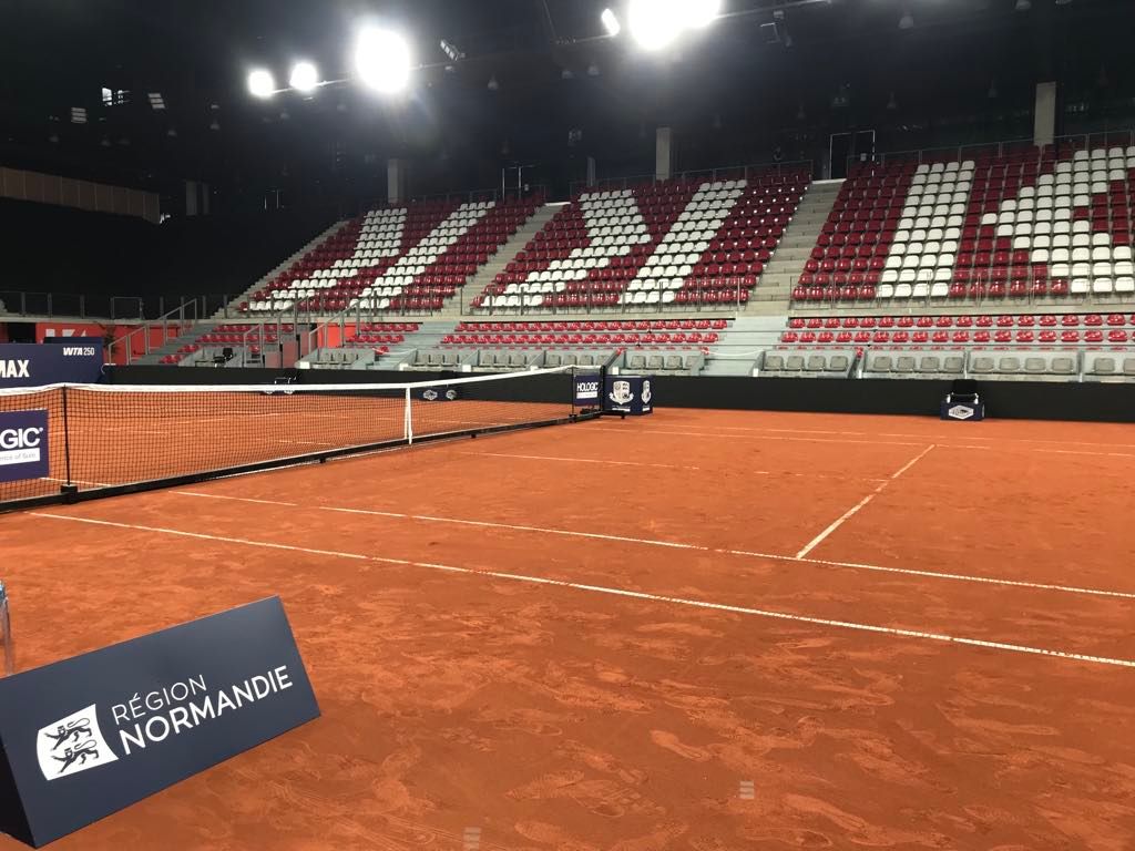 A Rouen, le Kindarena transformé pour accueillir le gratin du tennis ...