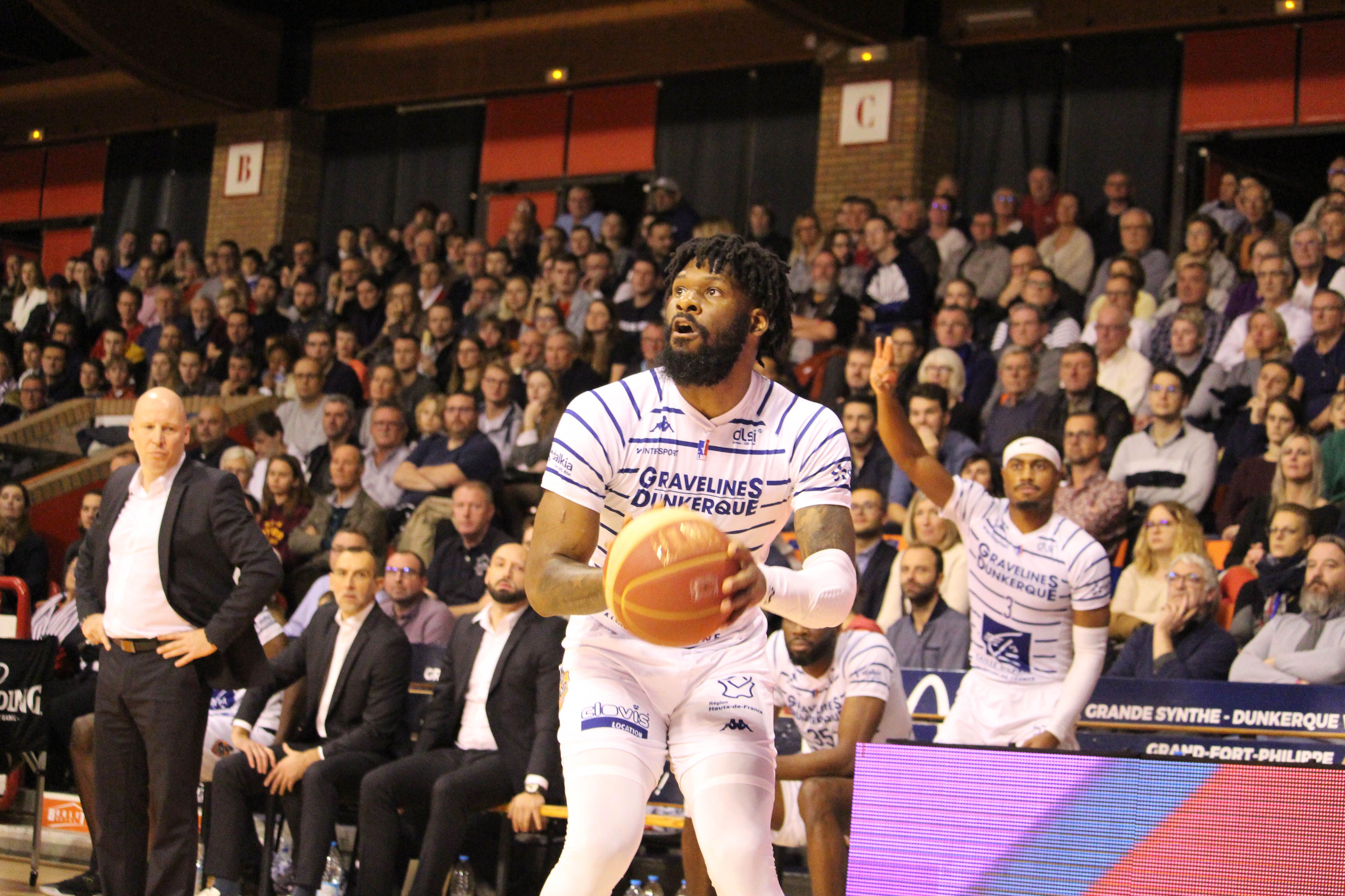 Adonis Thomas devrait partir