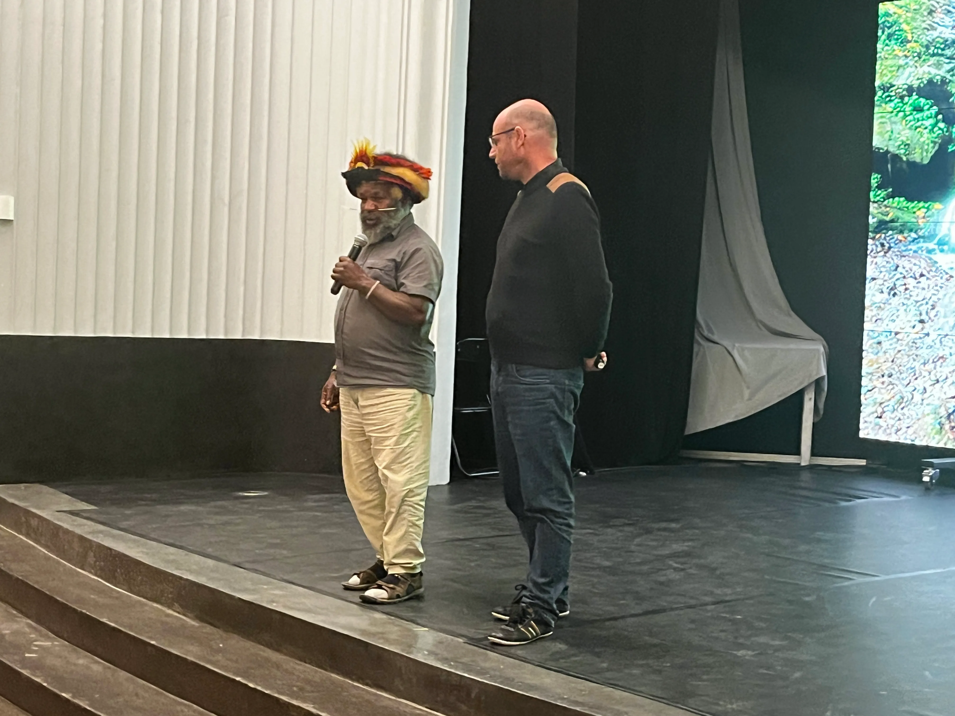 IMG_1904.JPG (1.65 MB)