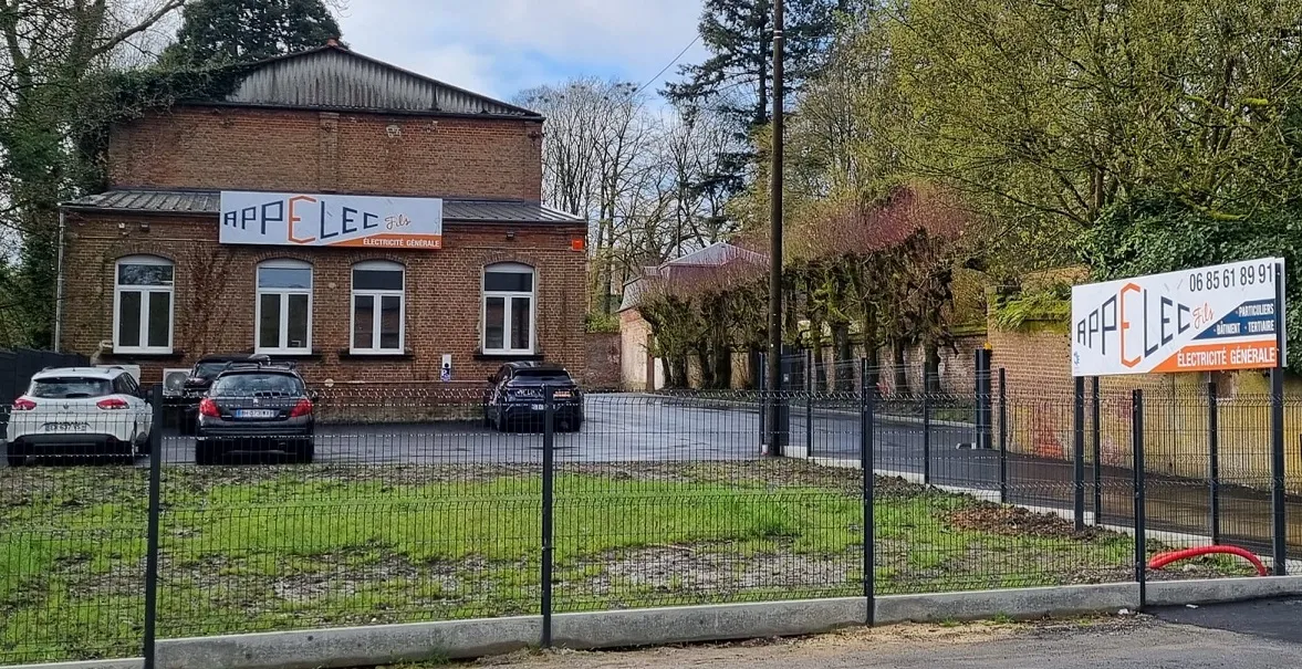 Appelec fils 3.jpg (444 KB)