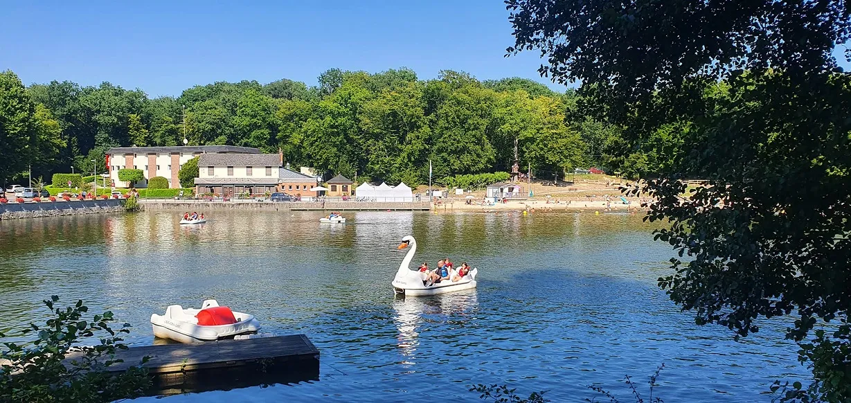 camping fourmies 2.jpg (438 KB)