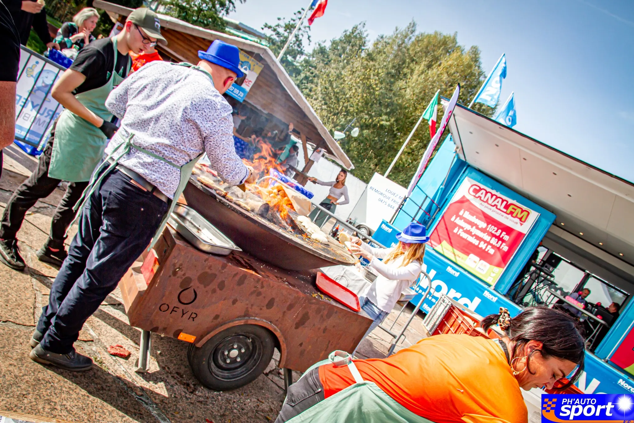 Rallye 3.jpg (870 KB)