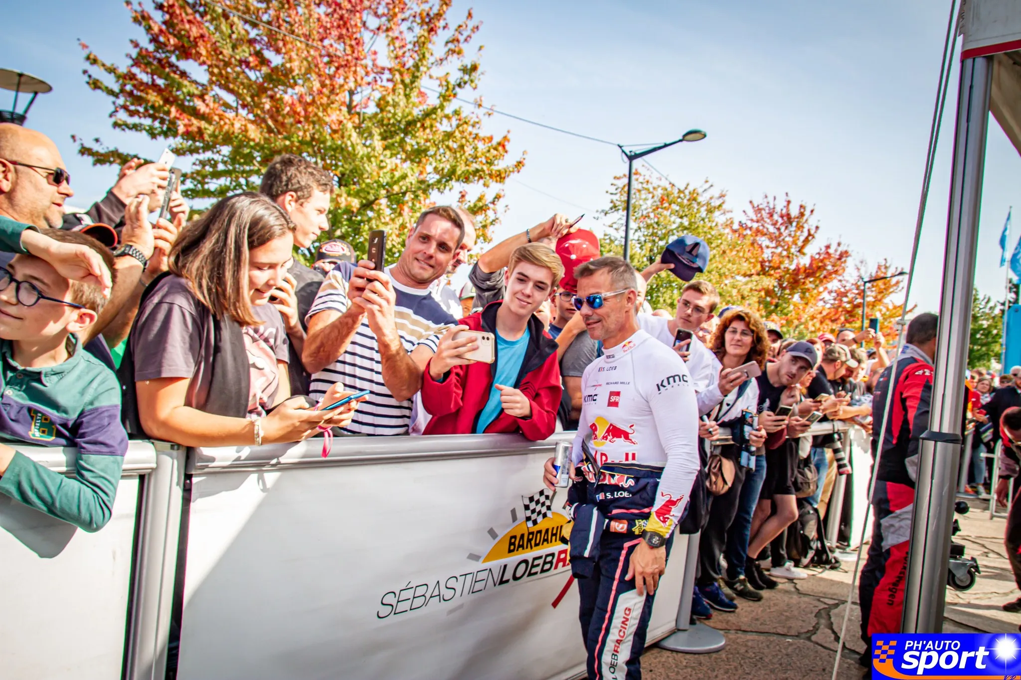 Rallye 4.jpg (624 KB)