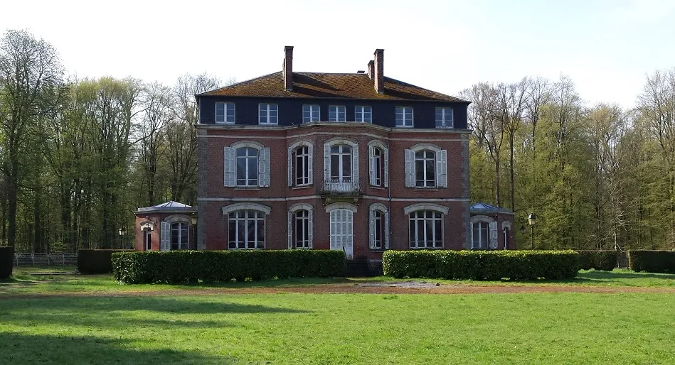 Chateau Le Nouvion.jpg (228 KB)