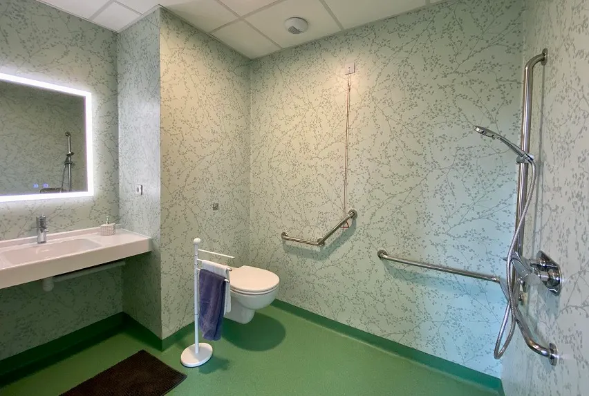 Delloue 7.jpg (185 KB)