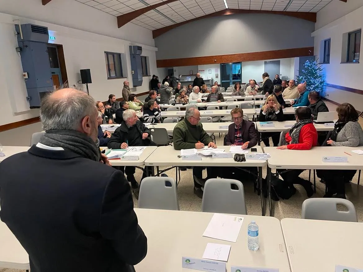 3CA 11 Assemblée.jpg (138 KB)