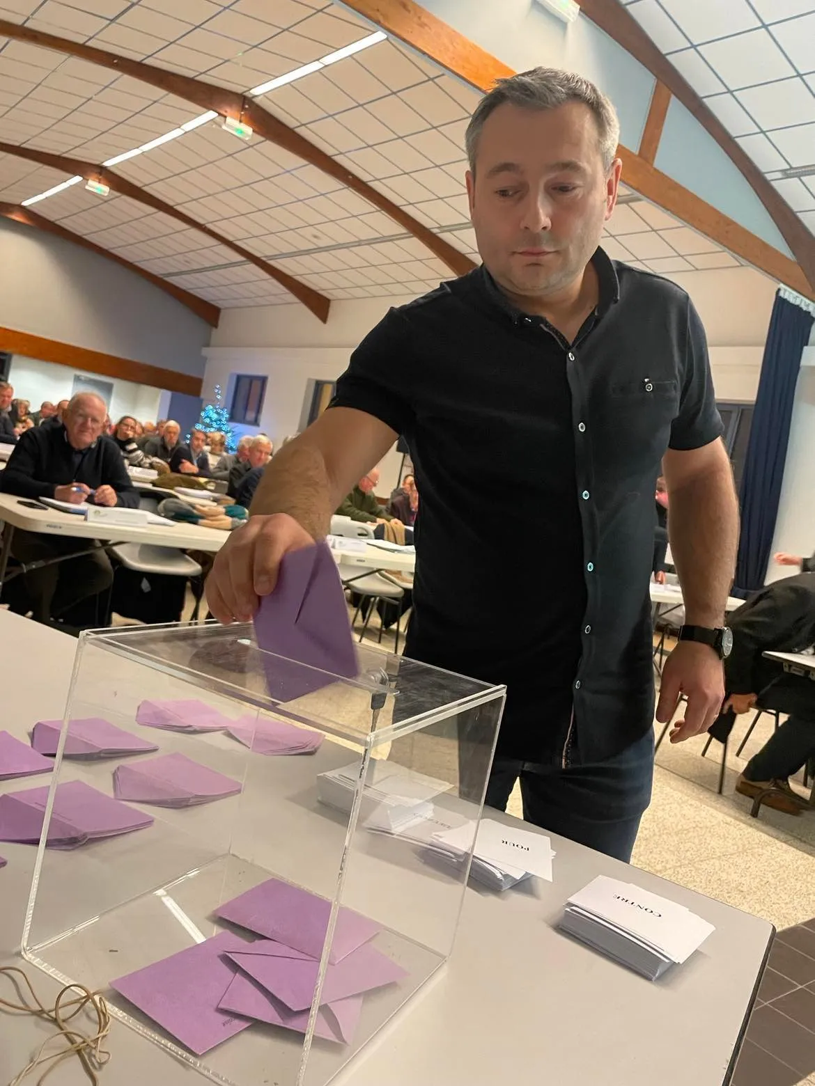 3CA 5 SSeguin Vote.jpg (197 KB)